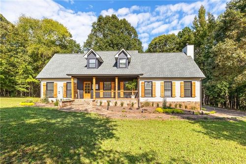 4392 Lower Fayetteville Rd, SHARPSBURG, GA, 30277-3172 | Card Image