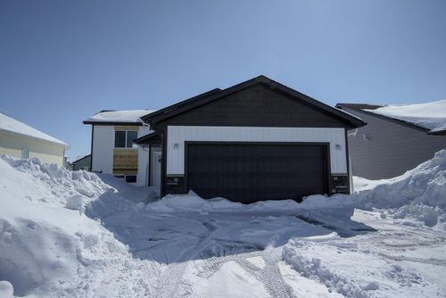 6033 78th Ave S, Horace, ND, 58047-5521 | Card Image