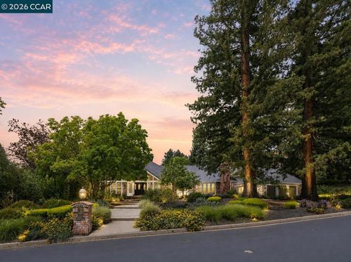 2705 Mossy Oak Dr, Danville, CA, 94506-2117 | Card Image