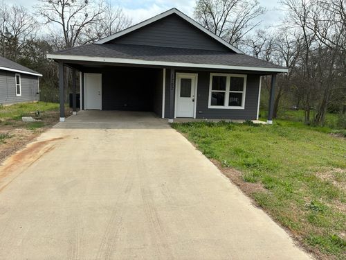 1702 Clark St, Commerce, TX, 75428-3229 | Card Image