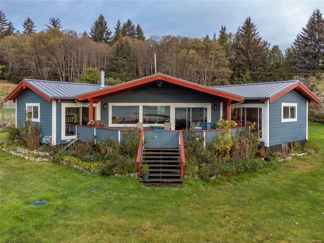 110 Hillside Rd, House other with 2 bedrooms, 2 bathrooms and 4 parking in Sointula BC | Image 6