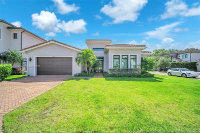 5605 E Brookfield Cir, House other with 4 bedrooms, 3 bathrooms and null parking in Hollywood FL | Image 1