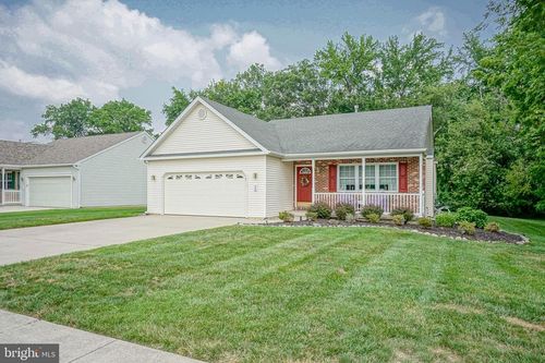 220 Gaunt Dr, MICKLETON, NJ, 08056-1249 | Card Image