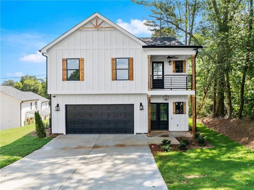 180 Llewellyn St, CLARKESVILLE, GA, 30523-5737 | Card Image
