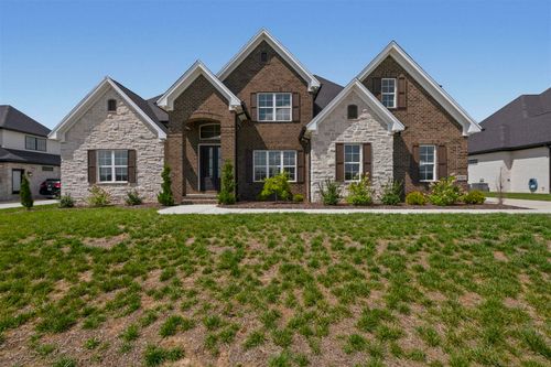 3267 Upper Gable Dr, Bowling Green, KY, 42101-3036 | Card Image