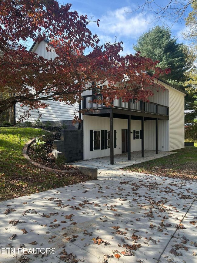 136 Log Ln, House other with 4 bedrooms, 3 bathrooms and null parking in Jacksboro TN | Image 20