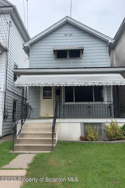 1059 Carmalt St, Dickson City, PA, 18519-1201 | Card Image