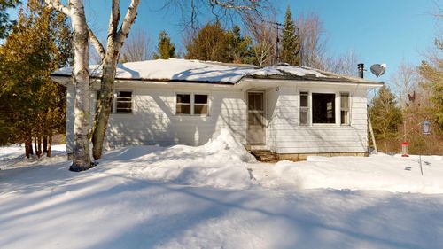 506 Park Street, Livermore Falls, ME, 04254 | Card Image