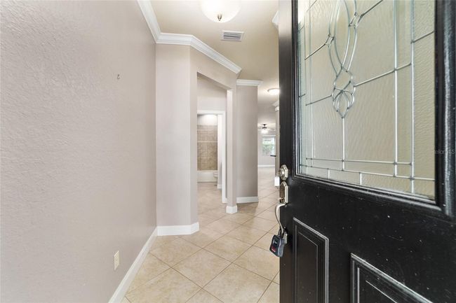 2127 Ne 38 Th Ter, House other with 3 bedrooms, 2 bathrooms and null parking in Ocala FL | Image 5