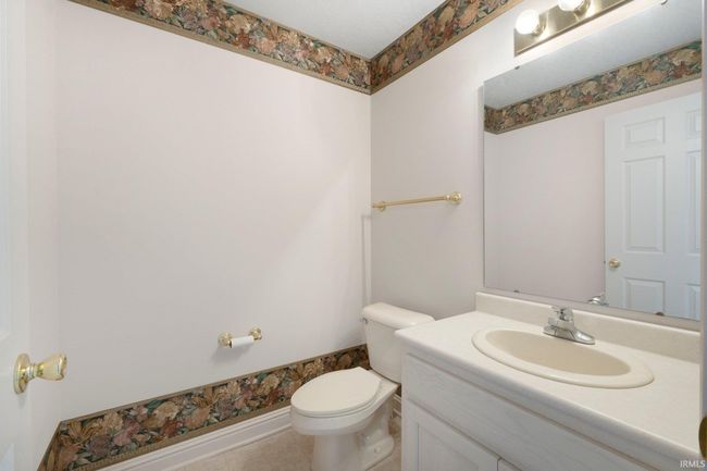 1851 N High Pointe Ct, Condo with 2 bedrooms, 3 bathrooms and null parking in Bluffton IN | Image 30