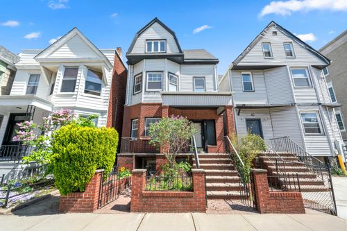 3rd-fl-8 Cooper Pl, Weehawken, NJ, 07086-8804 | Card Image