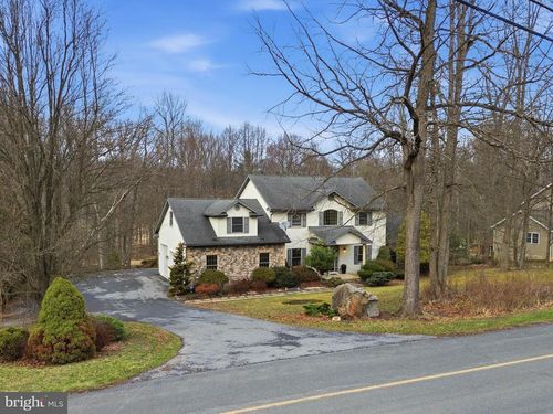 197 Mexico Rd, PINE GROVE, PA, 17963-9156 | Card Image