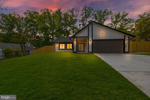 5410 Aylor Rd, FAIRFAX, VA, 22032-3805 | Card Image