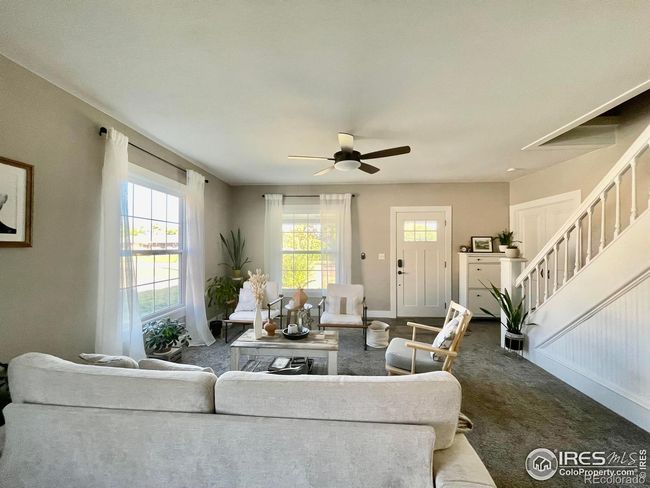 living room | Image 8