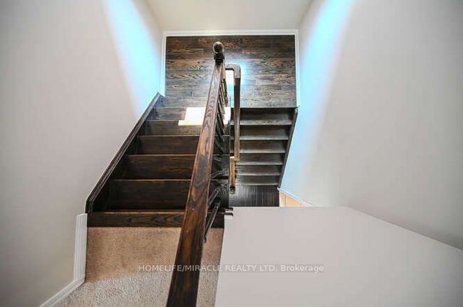 43 Ariel Rd, House attached with 4 bedrooms, 4 bathrooms and 1 parking in Brampton ON | Image 34