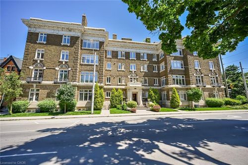 ll2-86 Herkimer St, Hamilton, ON, L8P2G7 | Card Image