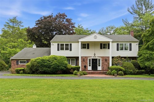 14 Oak Lane, Oyster Bay, NY, 11545 | Card Image