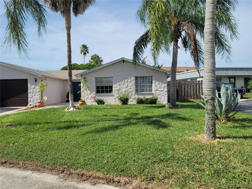 9826 Lehigh Dr, Port Richey, FL, 34668-3633 | Card Image