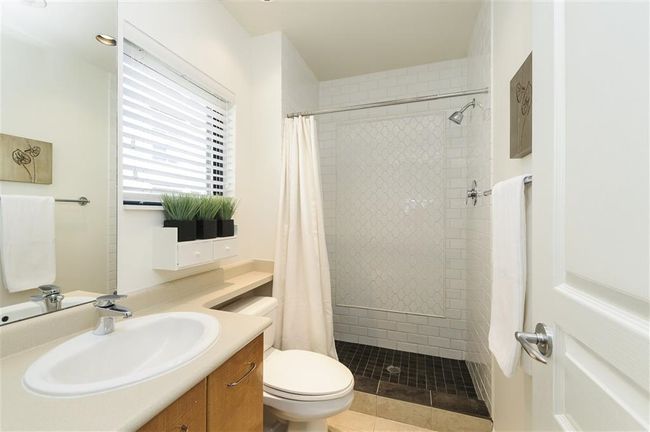 2273 W 12 Th Avenue, Townhouse with 2 bedrooms, 2 bathrooms and 2 parking in Vancouver BC | Image 16