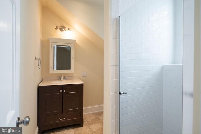 110 Roxborough Ave, Townhouse with 3 bedrooms, 2 bathrooms and null parking in PHILADELPHIA PA | Image 9
