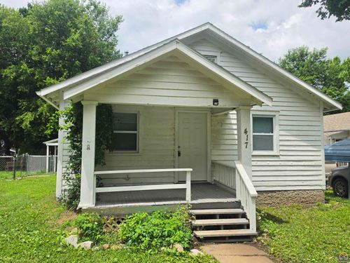 417 Elm St, Emporia, KS, 66801-4221 | Card Image