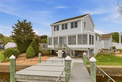 507 County Rd, Barrington, RI, 02806-1623 | Card Image