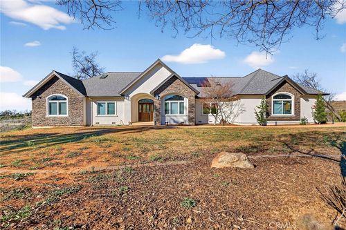 146 Jay Bird Ln, Paradise, CA, 95969-6187 | Card Image