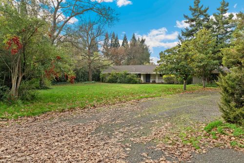 1831 Maple Glen Rd, Sacramento, CA, 95864-1633 | Card Image
