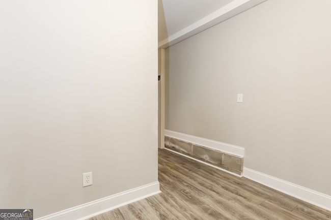 1427 Timms Cir Se, House other with 3 bedrooms, 2 bathrooms and null parking in Atlanta GA | Image 6