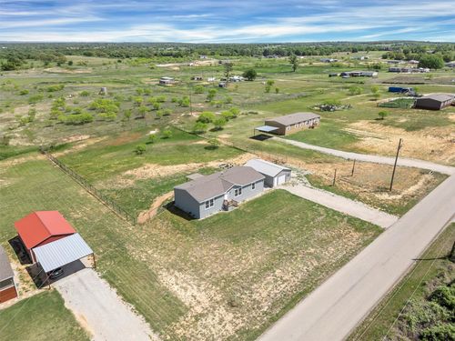 395 County Road 4791, Boyd, TX, 76023-5465 | Card Image