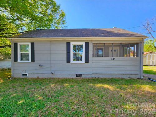 12 Woodsdale Pl, Concord, NC, 28025-2300 | Card Image