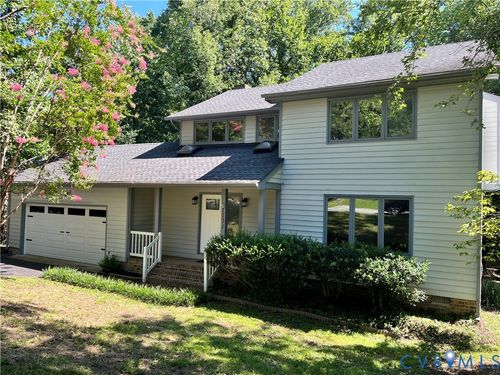 7731 Flag Tail Dr, Midlothian, VA, 23112-1949 | Card Image