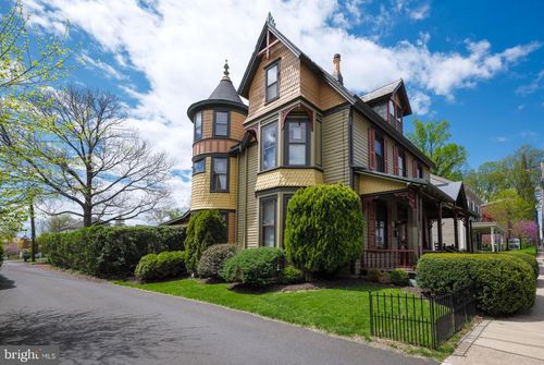 54 N Church St, DOYLESTOWN, PA, 18901-6300 | Card Image