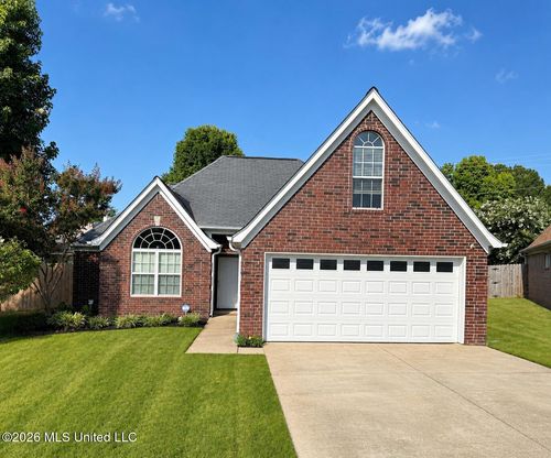 9015 Ontario Dr, Olive Branch, MS, 38654-3903 | Card Image