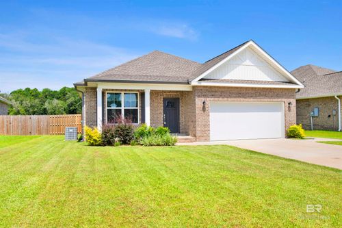 390 Wickman Ave, Gulf Shores, AL, 36542-5528 | Card Image