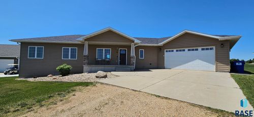 115 Golf View Dr, White, SD, 57276-8500 | Card Image