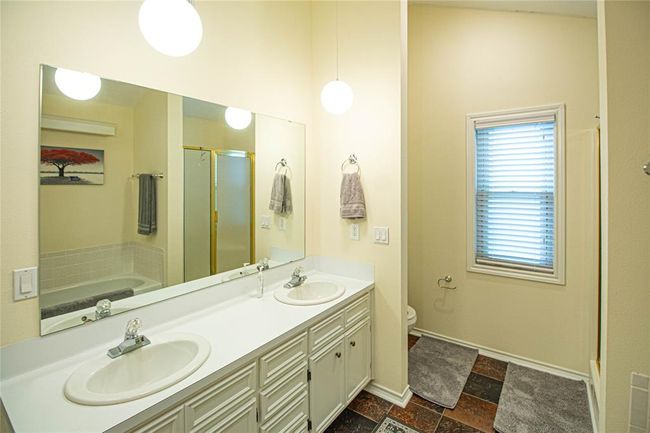 330 Holiday Ln, House other with 3 bedrooms, 2 bathrooms and 4 parking in Coldspring TX | Image 20