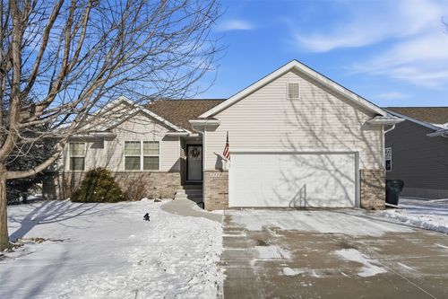 1110 Capri Dr Ne, Cedar Rapids, IA, 52402-6757 | Card Image