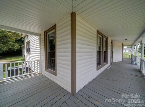 203 N Broome St, Albemarle, NC, 28001-4607 | Card Image