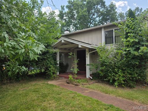 334 Bellezza Dr, Ballwin, MO, 63021-6402 | Card Image