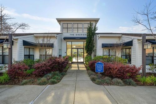 195 Shoreline Ct, Richmond, CA, 94804-4590 | Card Image