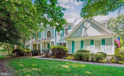 3206 Wheatland Farms Dr, Oakton, VA, 22124-1915 | Card Image