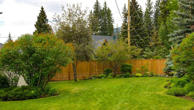 949 13 St, House other with 3 bedrooms, 2 bathrooms and 4 parking in Canmore AB | Image 49