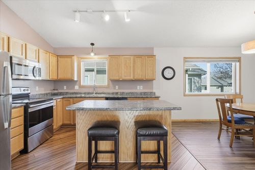 140 Garner Cir, Montrose, MN, 55363-8598 | Card Image