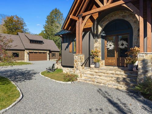 2 Mission St, Baltic, CT, 06330-1213 | Card Image