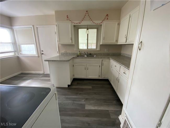 KITCHEN | Image 27