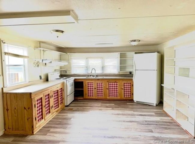 1369 Edith St, House other with 3 bedrooms, 2 bathrooms and 2 parking in Lake Charles LA | Image 6