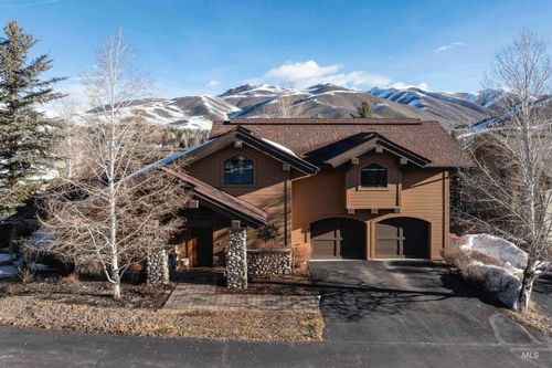6 Coyote Ct, Sun Valley, ID, 83353 | Card Image