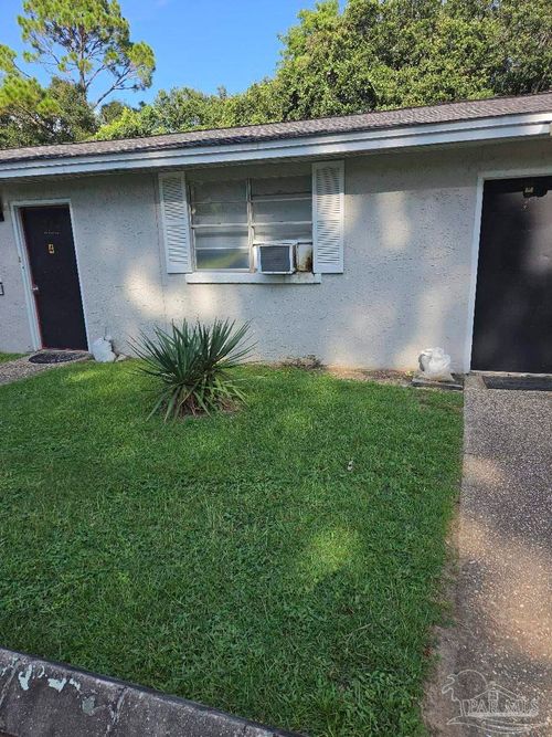5-671 E Olive Rd, Pensacola, FL, 32514-3942 | Card Image
