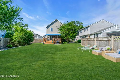 289 Osborne Ave, Bay Head, NJ, 08742-4633 | Card Image